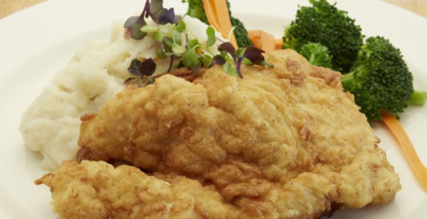 Fried Chicken Dinner with Vegetables